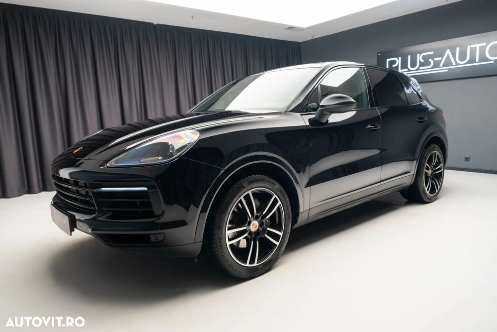 Porsche Cayenne - 4