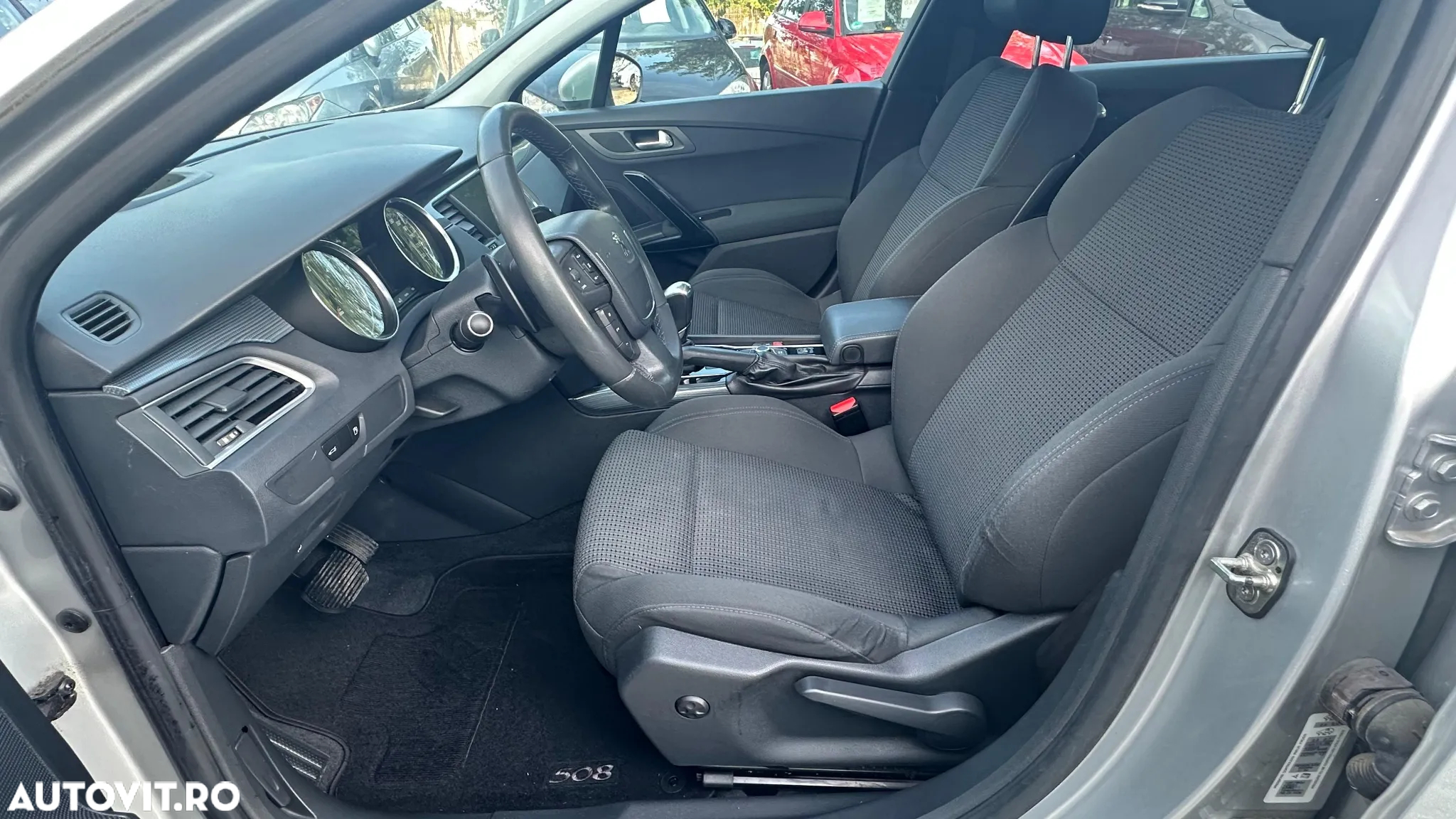 Peugeot 508 SW e-HDi FAP 110 EGS6 Active - 24