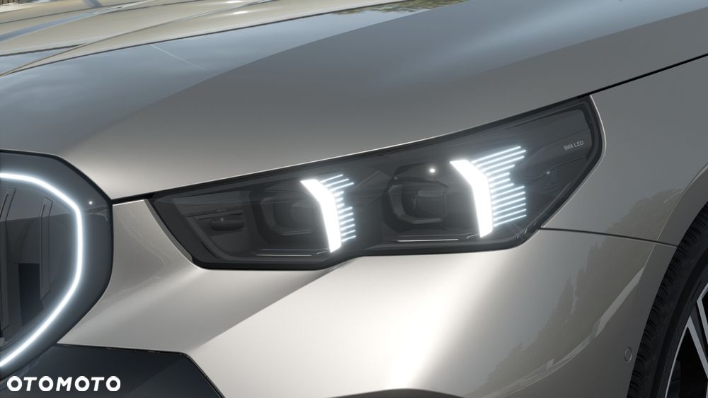 BMW Seria 5 520d xDrive mHEV M Sport - 8