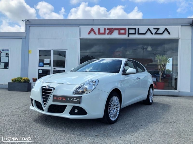 Alfa Romeo Giulietta 1.6 JTDM Exclusive - 2