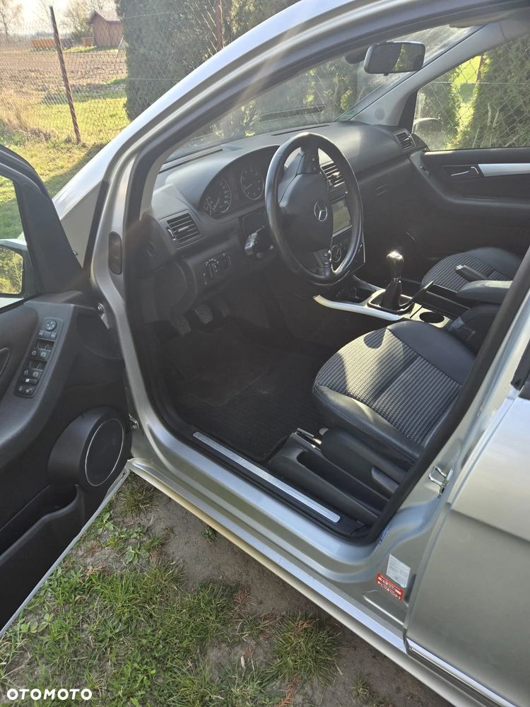 Mercedes-Benz Klasa A 160 Avantgarde Piccadilly - 18