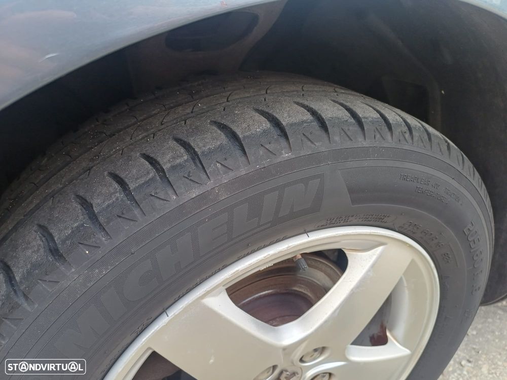 Peugeot 407 1.6 HDi Premium FAP - 9