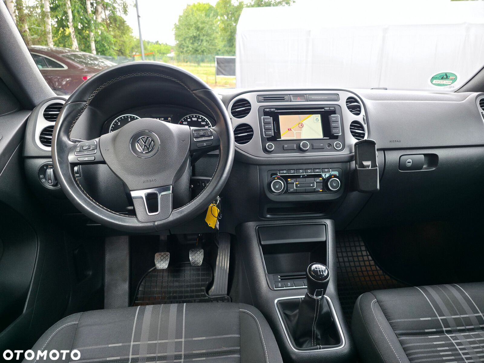 Volkswagen Tiguan - 6