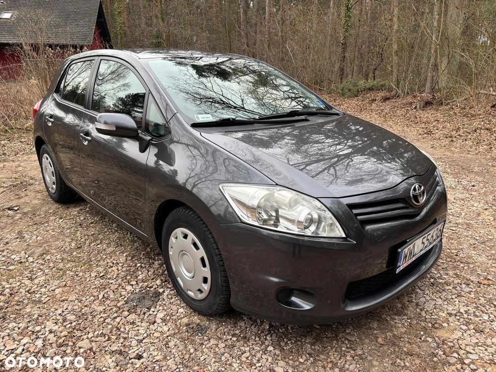 Toyota Auris 1.33 VVT-i Active - 3
