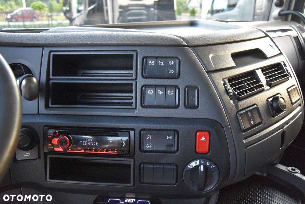 DAF XF 480 SPACE CAB STANDARD KLIMA POSTOJOWA XENON SALON POLSKA JEDEN WŁAŚCICIEL SERWISOWANY BARDZO DOBRY STAN ! ! ! - 24
