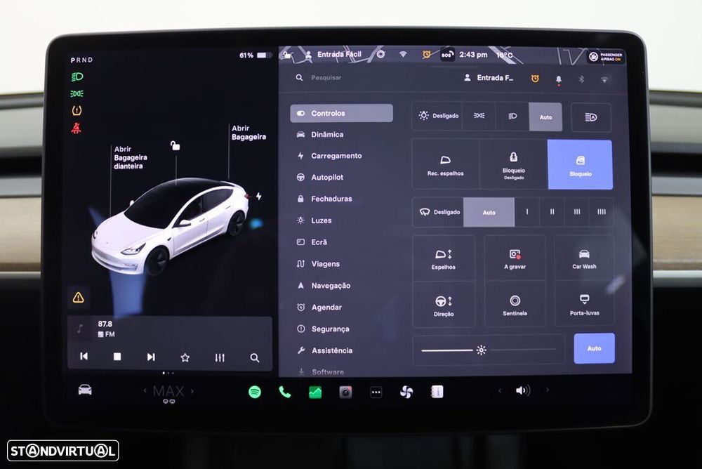 Tesla Model 3 - 24