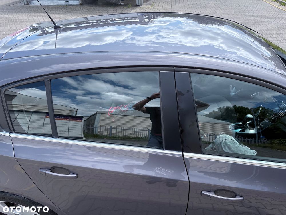 Chevrolet Cruze 1.8 LTZ+ - 26