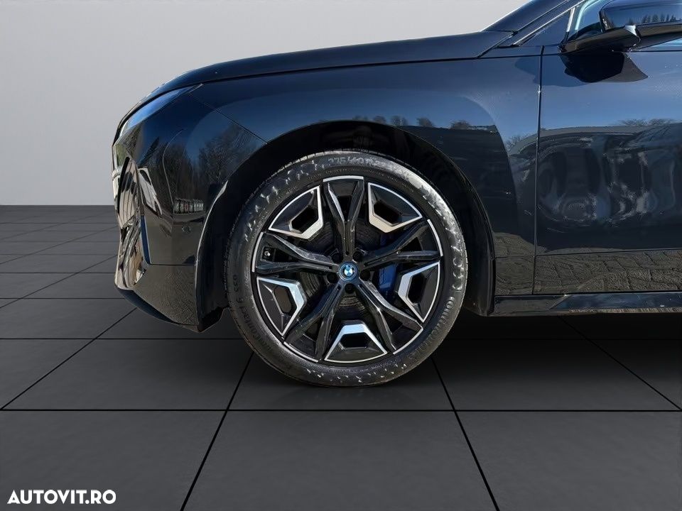 BMW iX xDrive40 - 2