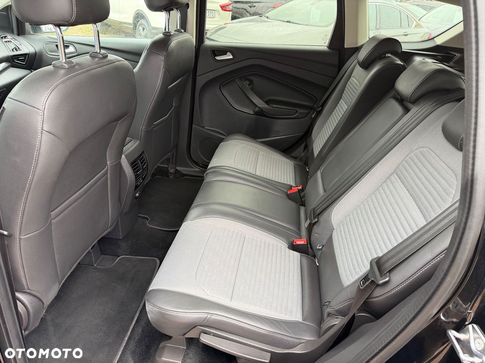 Ford Kuga - 6
