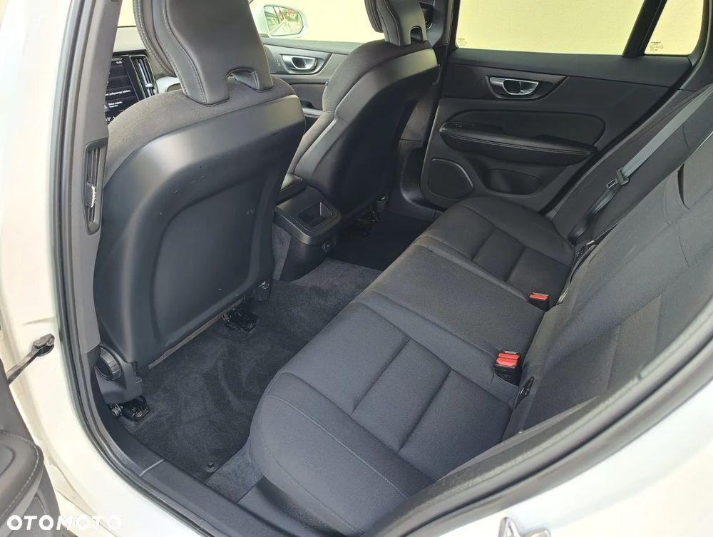 Volvo V60 D3 Geartronic - 18