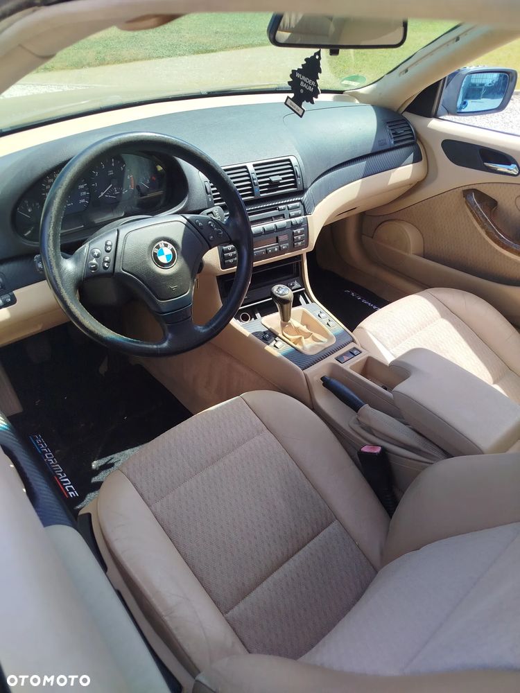 BMW Seria 3 320i - 9