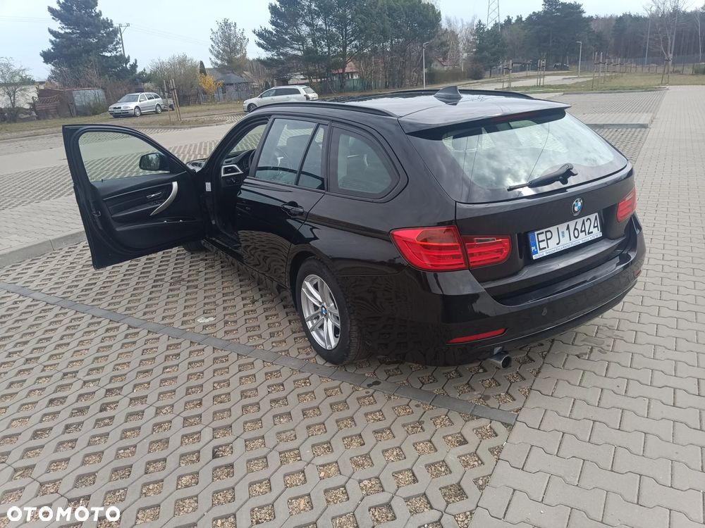 BMW Seria 3 320d DPF - 8