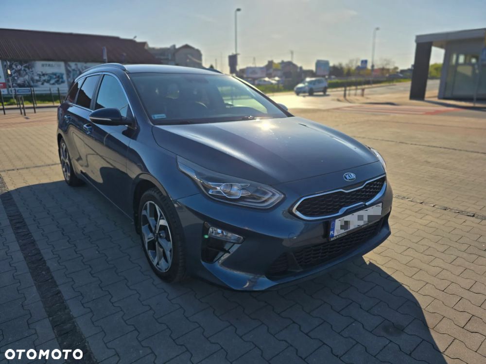 Kia Ceed 1.4 T-GDI L Business Line DCT - 2