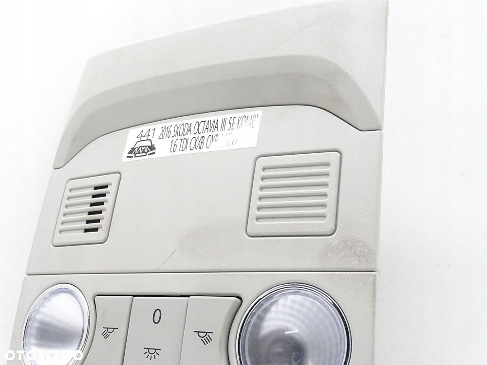 LAMPKA OŚWIETLENIA WNĘTRZA KABINY PODSUFITKI SKODA OCTAVIA III 5E0947105B - 3