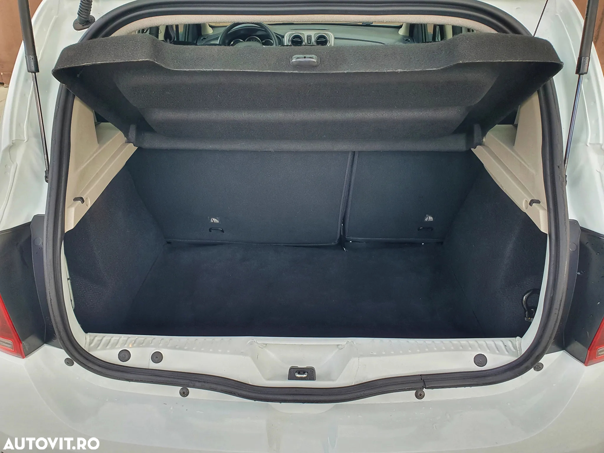 Dacia Sandero Stepway dCi 90 S&S Prestige - 22