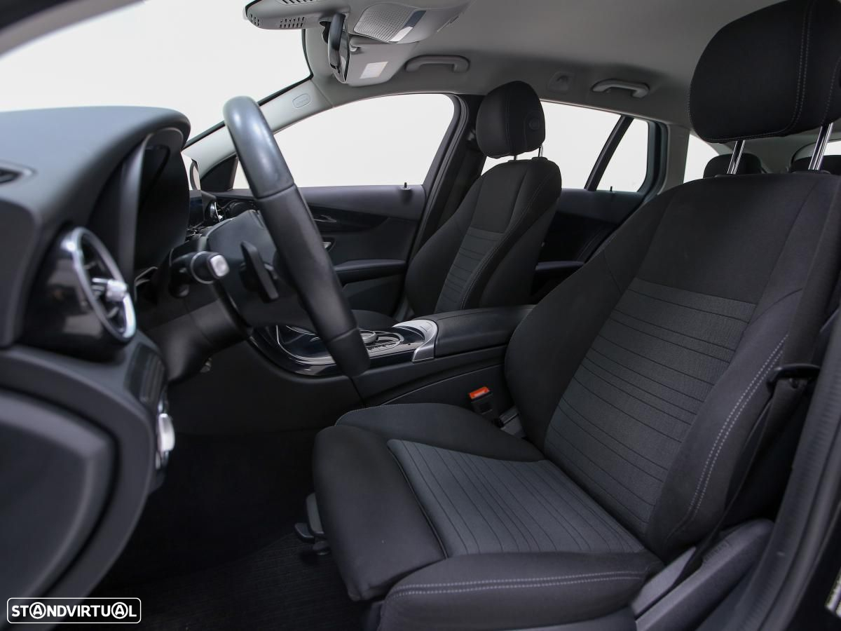 Mercedes-Benz C 300 de Avantgarde - 8
