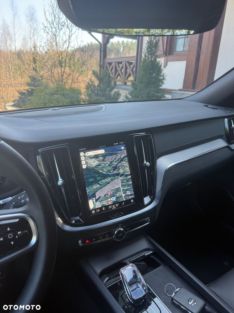 Volvo S60 B5 B AWD Ultimate Dark - 12