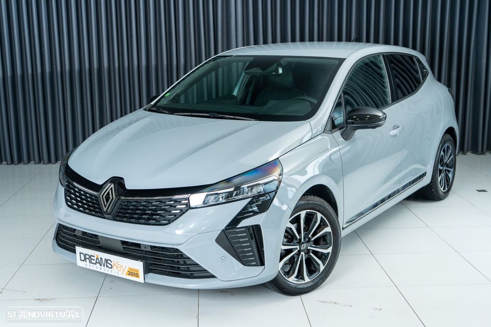 Renault Clio 1.0 TCe Techno Bi-Fuel - 23