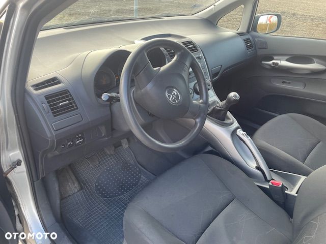 Toyota Auris 1.6 VVT-i Prestige - 9