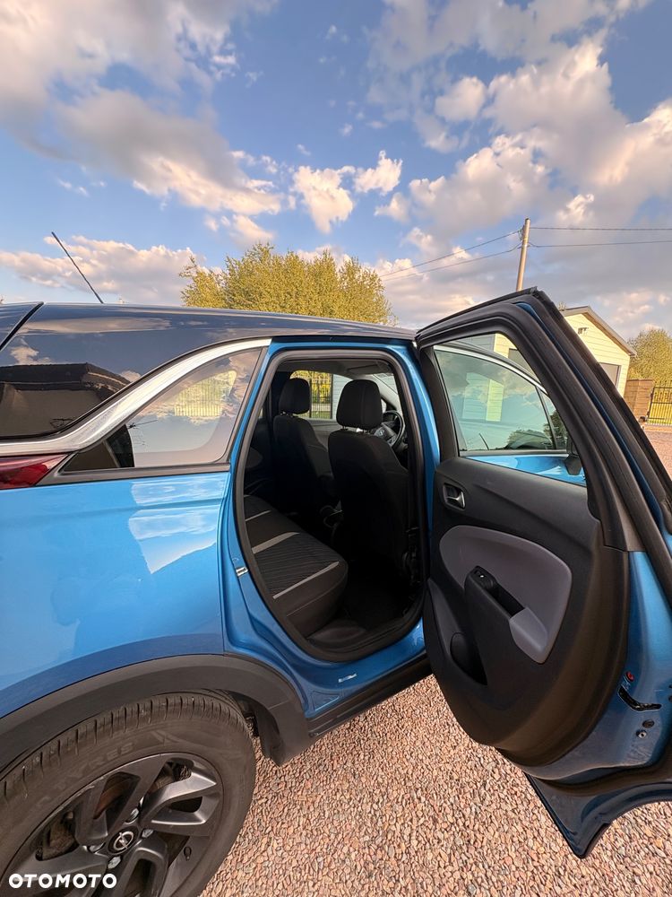Opel Crossland X 1.2 T 120 Lat S&S - 15