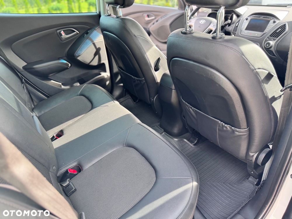 Hyundai ix35 - 12