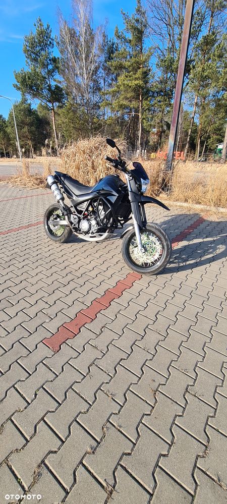 Yamaha XT - 12