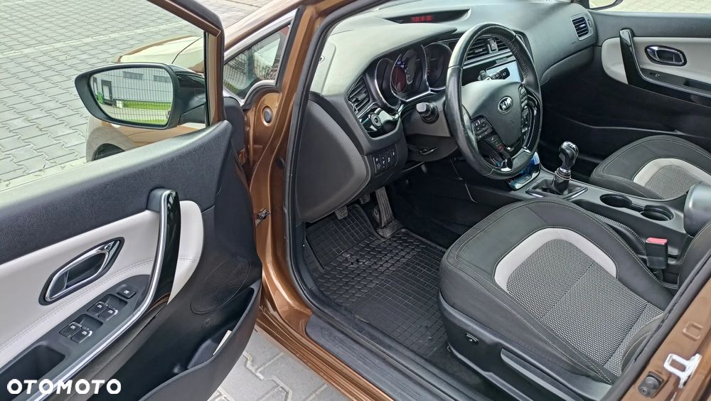 Kia Ceed 1.0 T-GDI L Business Line Plus - 9