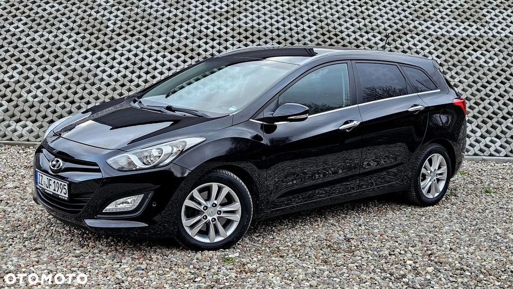 Hyundai i30 1.6 CRDi Automatik Style - 16