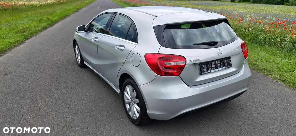 Mercedes-Benz Klasa A 180 (BlueEFFICIENCY) Style - 5
