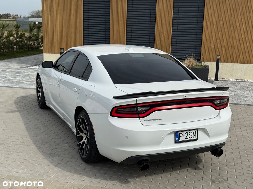 Dodge Charger Automatik Rally - 12