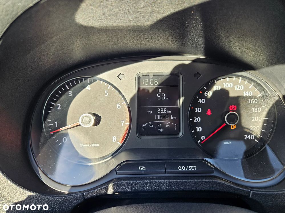 Volkswagen Polo 1.2 TSI Blue Motion Technology MATCH - 14