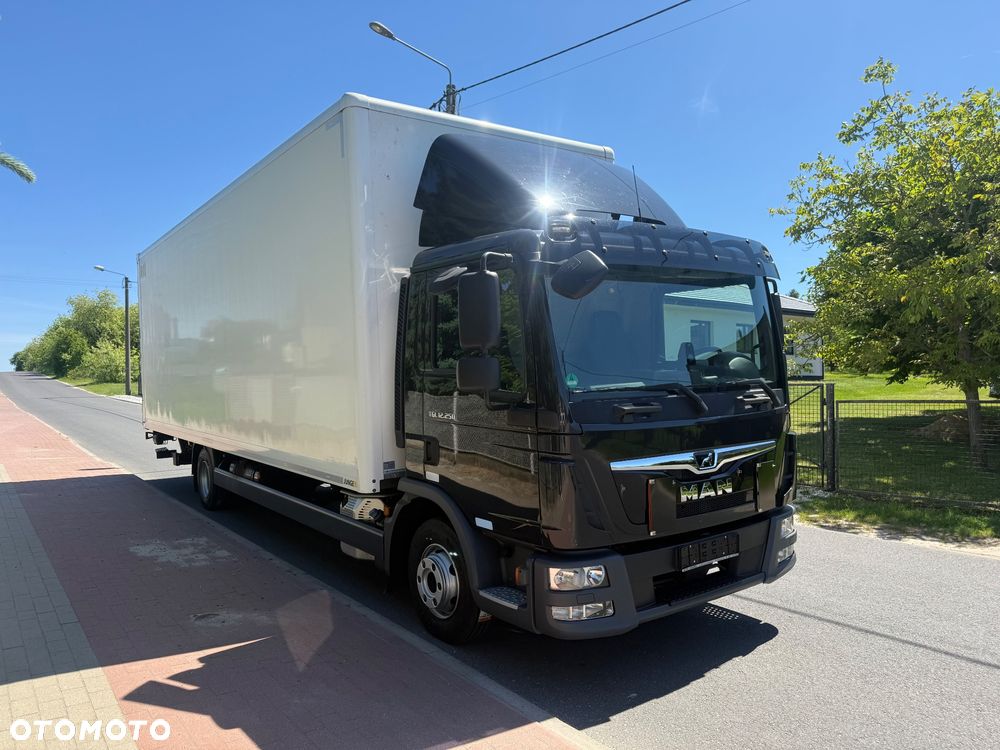 MAN TGL 12.250 - 9
