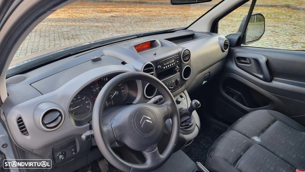 Citroën Berlingo 1.6HDI 90CV Exclusive - 8