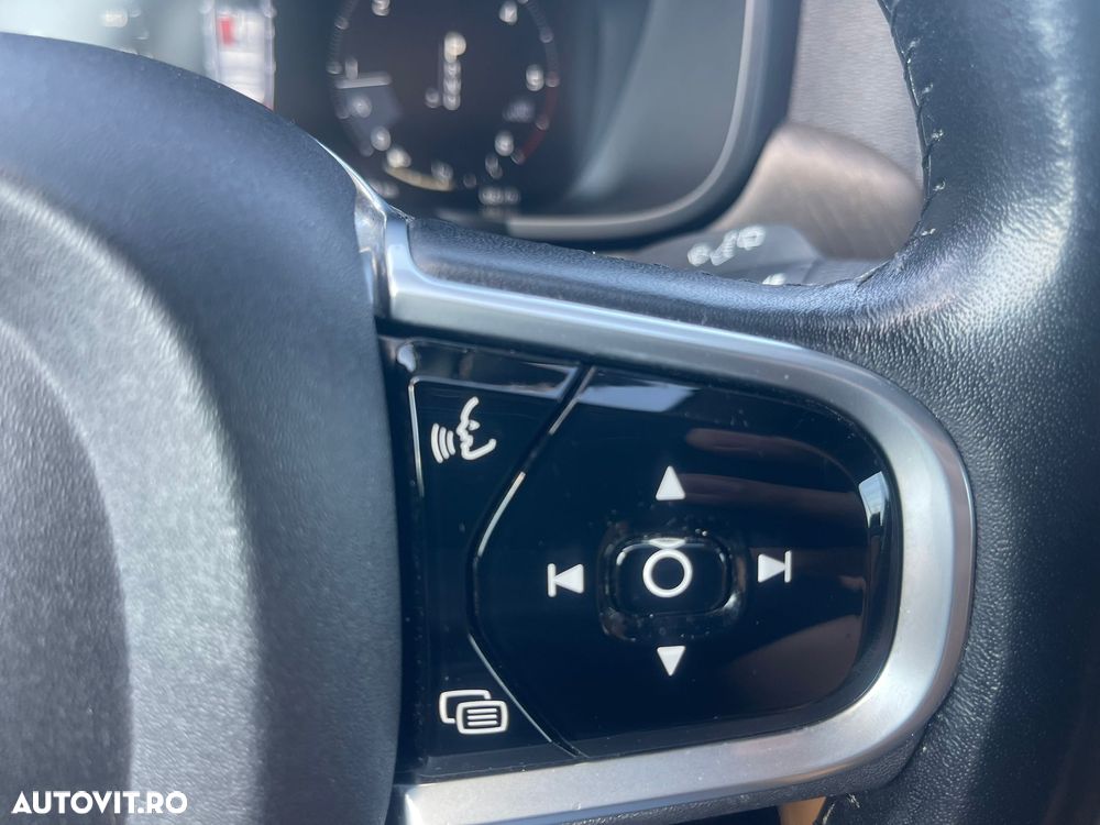 Volvo V90 D5 AWD - 30