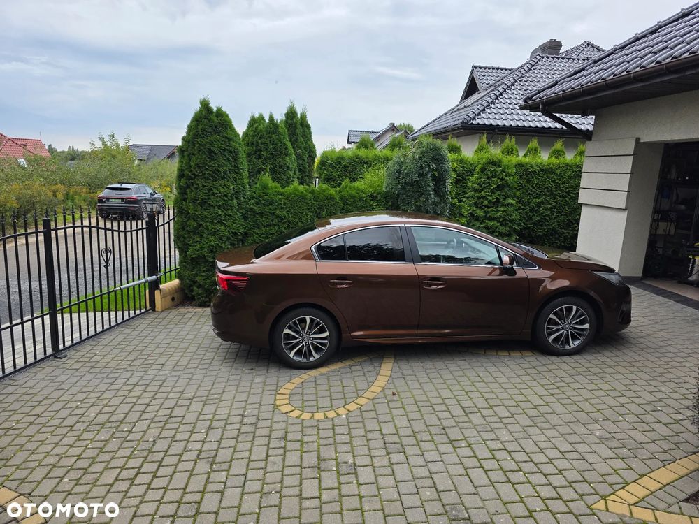 Toyota Avensis - 7