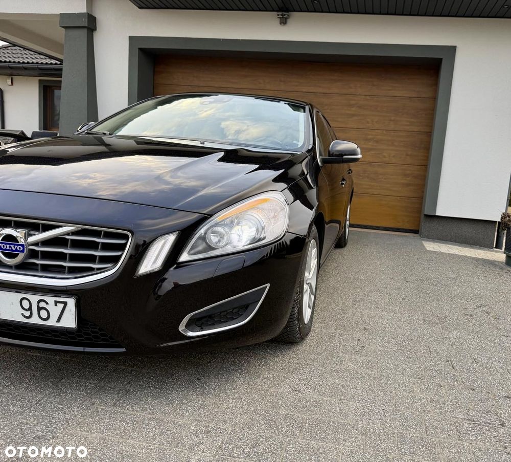 Volvo S60 D4 Momentum - 2