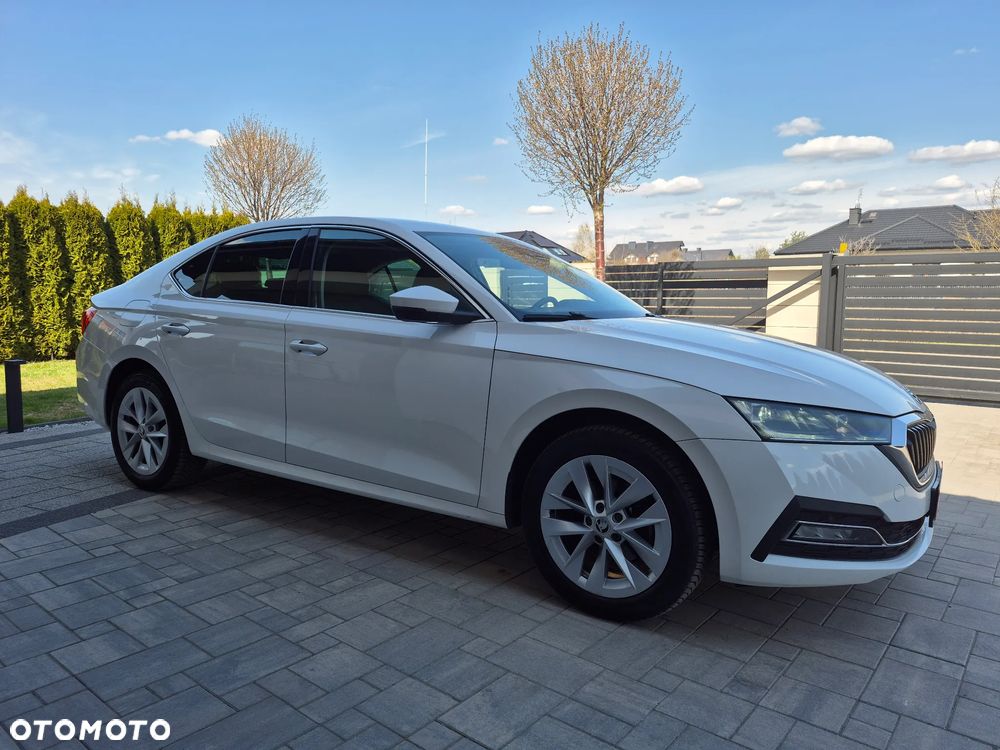 Skoda Octavia 1.5 TSI ACT Style DSG - 21