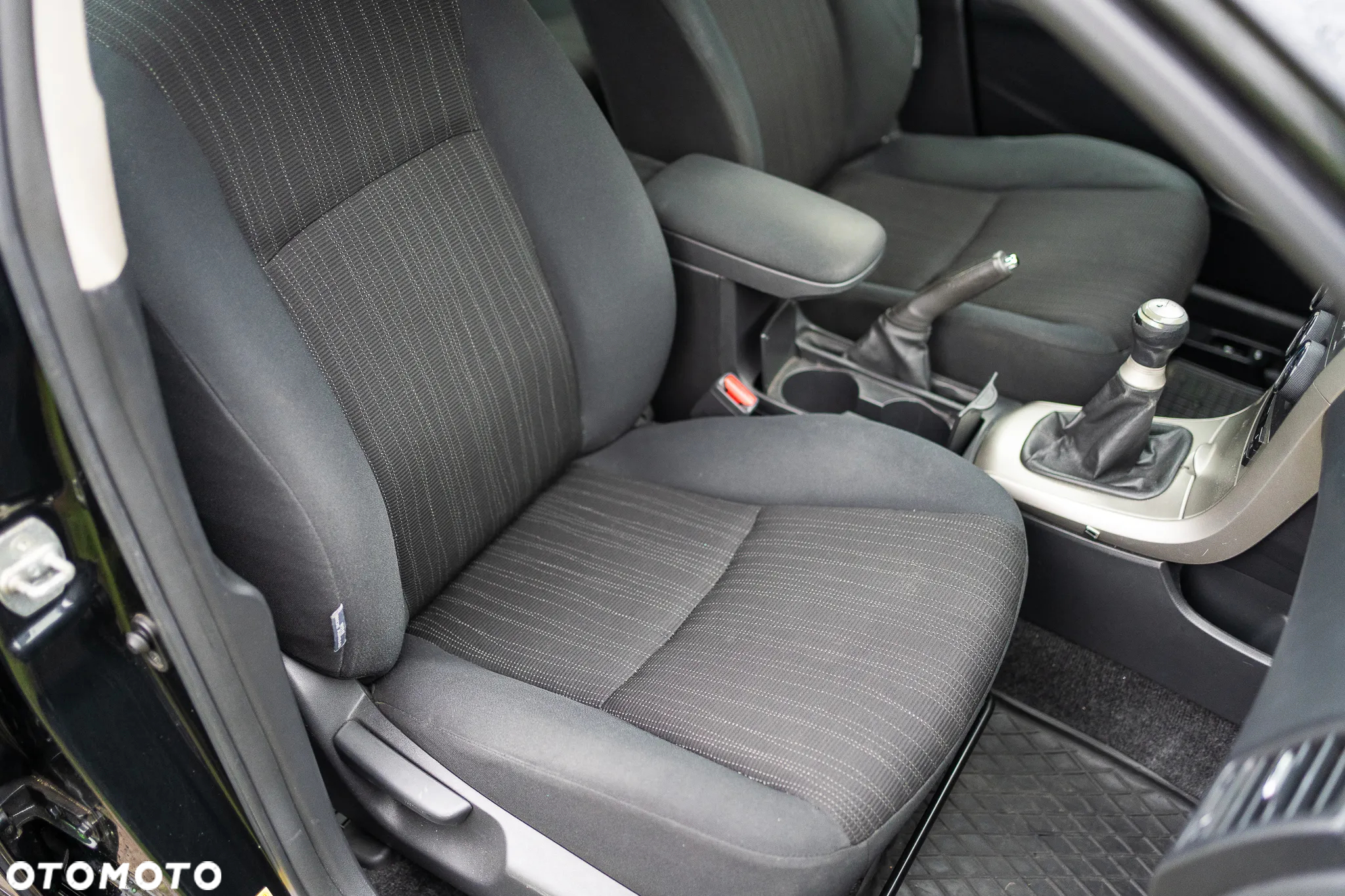 Toyota Corolla 1.4 VVT-i Luna - 9