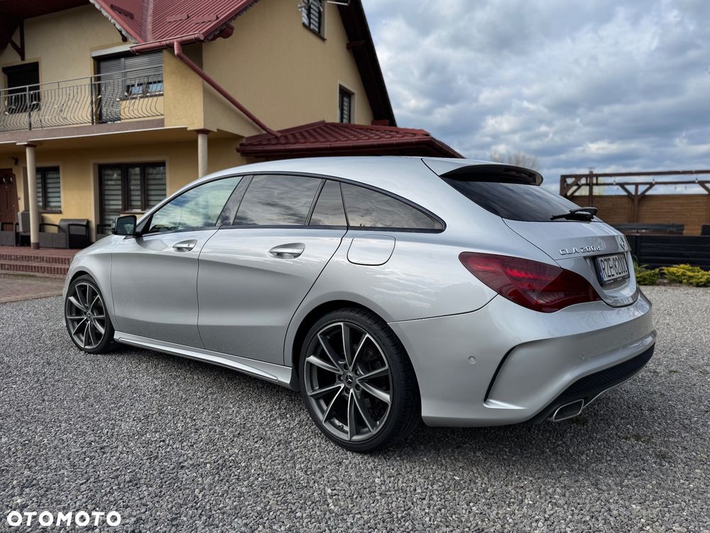 Mercedes-Benz CLA 220 CDI - 12