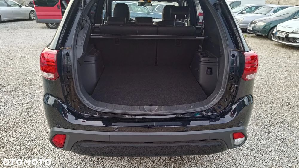 Mitsubishi Outlander 2.0 4WD CVT Active+ - 16