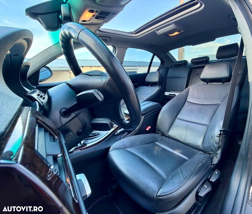 BMW Seria 3 320d DPF Aut. Edition Sport - 9
