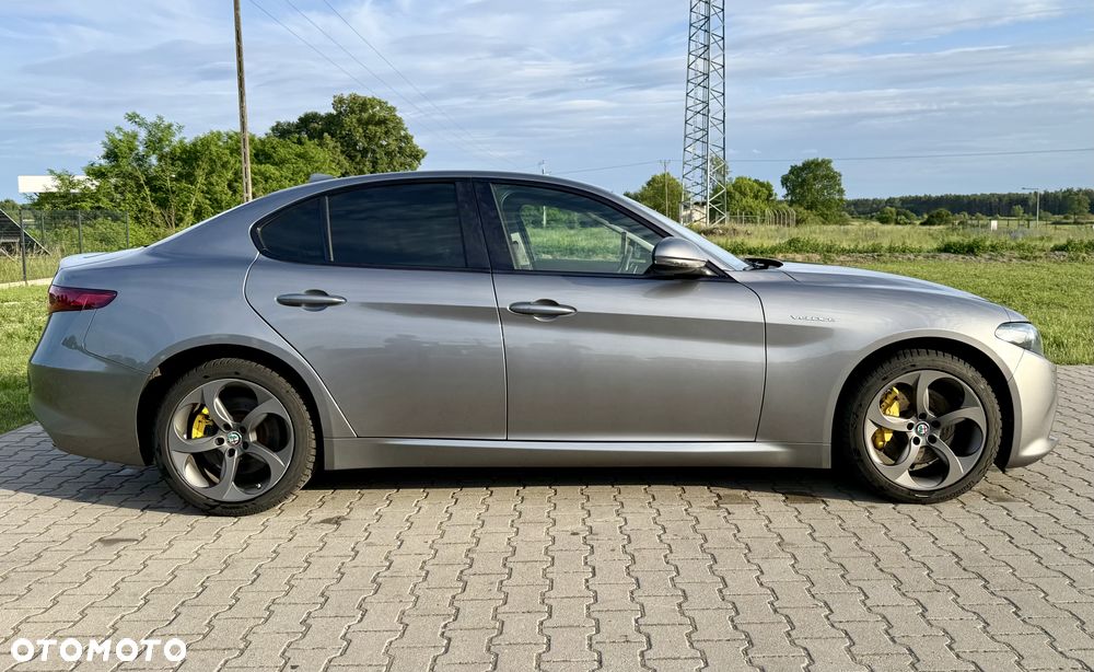 Alfa Romeo Giulia 2.0 Turbo Veloce Q4 - 12
