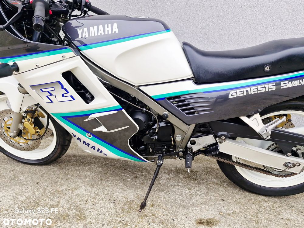 Yamaha FZ - 10