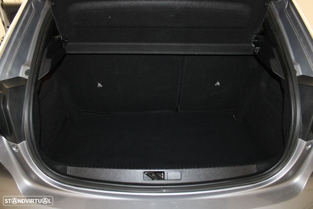 Peugeot 208 1.2 PureTech Active - 23