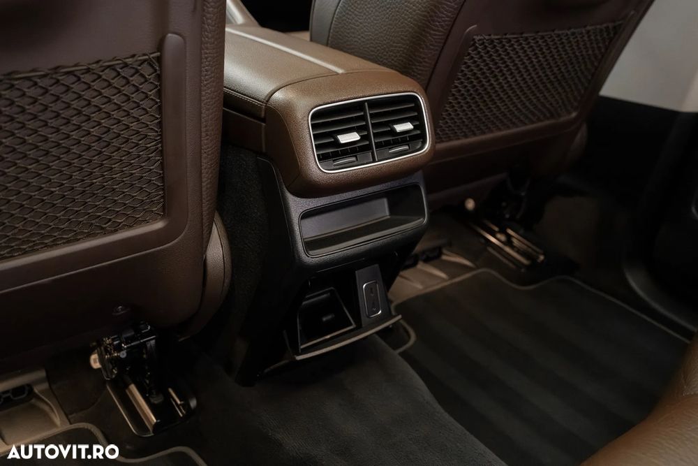 Mercedes-Benz GLE 450 4Matic 9G-TRONIC AMG Line - 31
