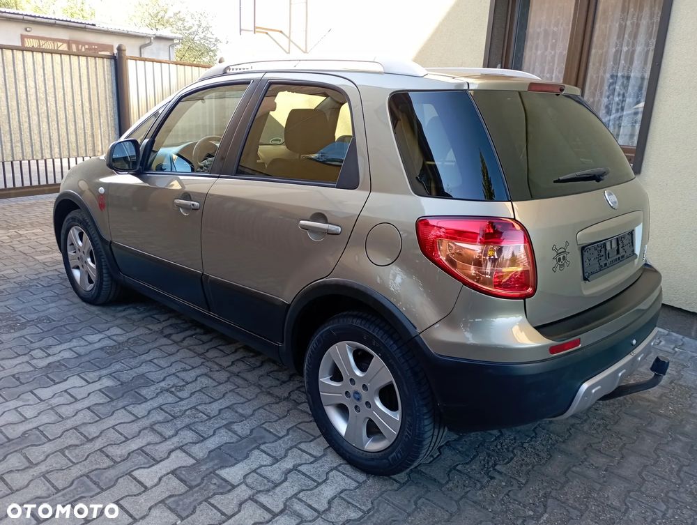 Fiat Sedici 1.6 16V 4x4 Luxury - 6