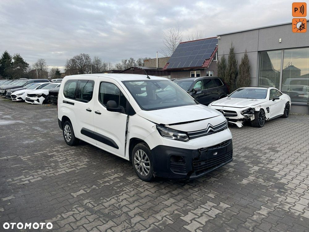 Citroën Berlingo MPV XL PureTech 110 FEEL - 1