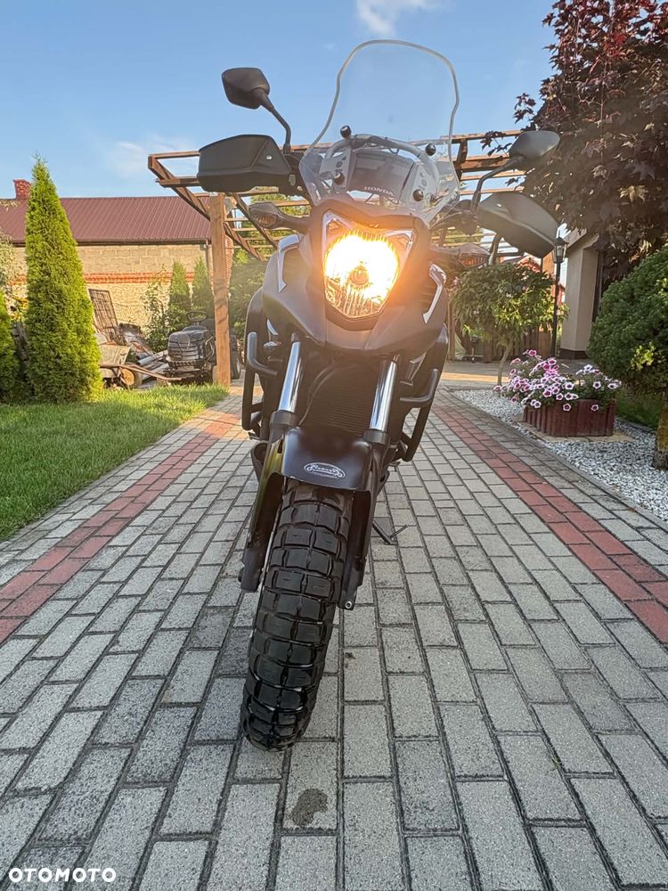 Honda NC - 27