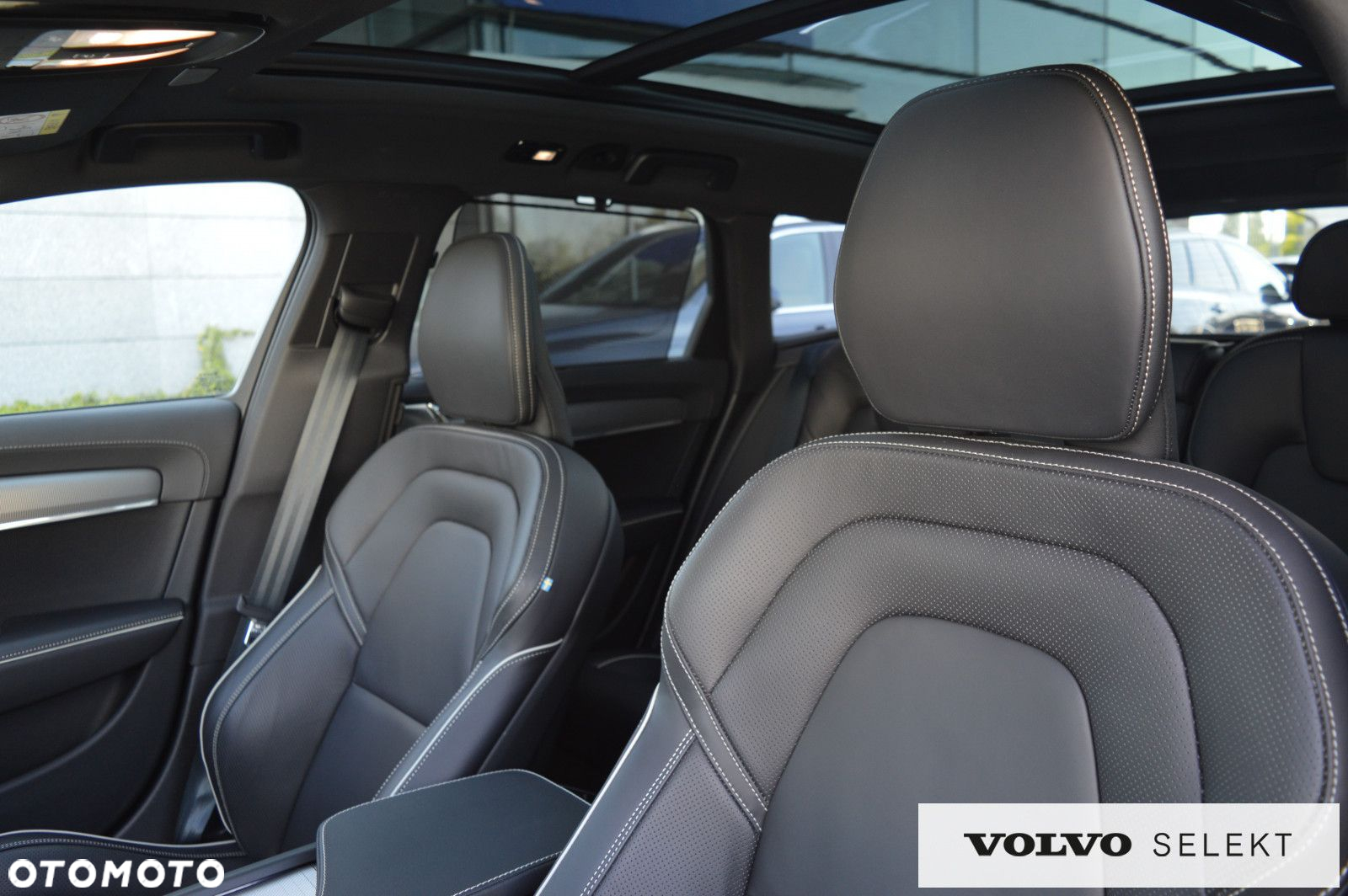 Volvo V90 Cross Country - 25