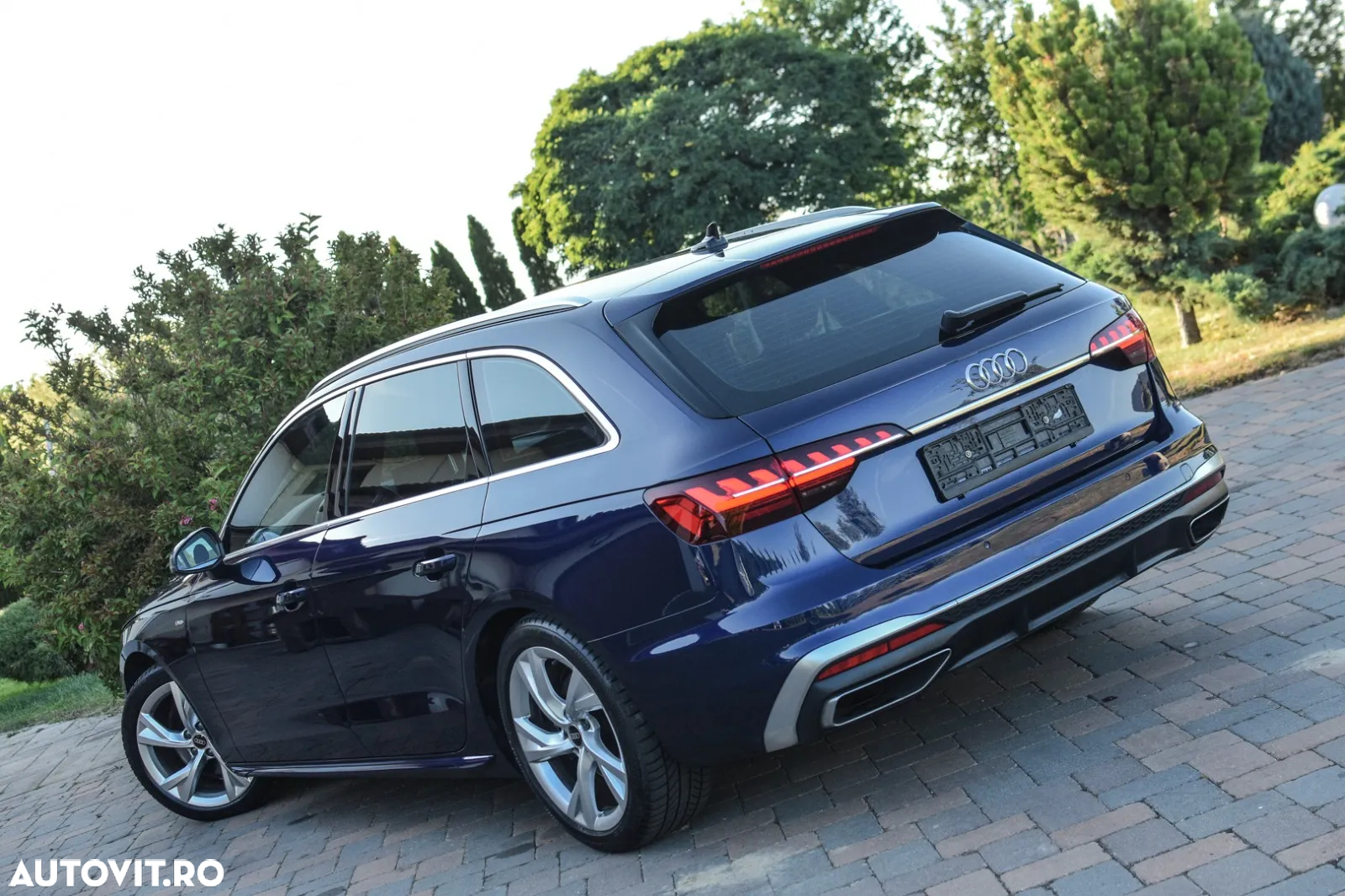 Audi A4 Avant 2.0 35 TFSI S tronic MHEV S Line - 13